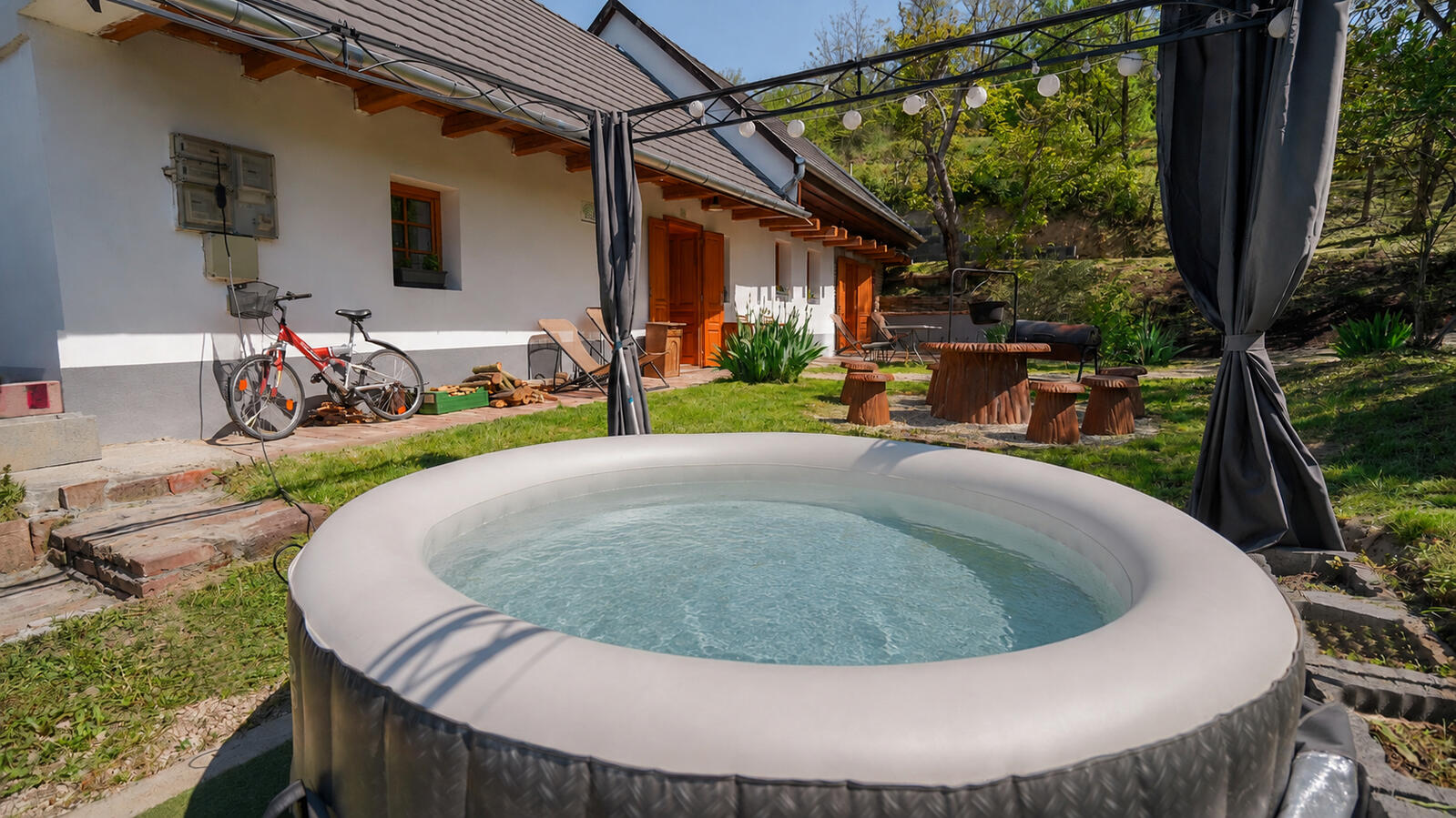 Három Dió Vendégház Nyim Jacuzzi